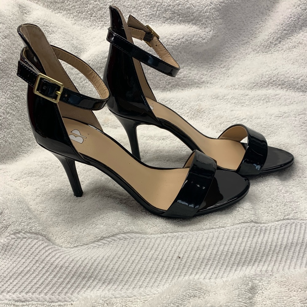 NWOT BP Nordstrom “Luminate” Open Toe Dress Sandal